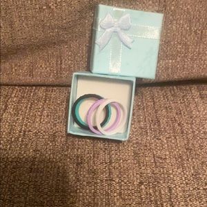Rubber rings